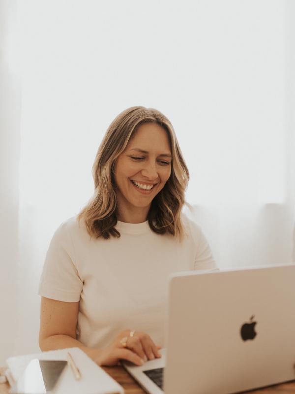 Emma Gli | Séance photo Corporate / Entreprise